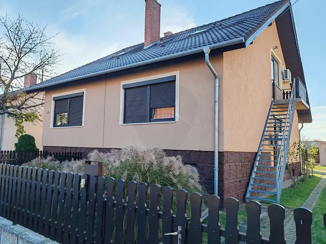 Eladó lakás Győr, Bácsa 60 nm