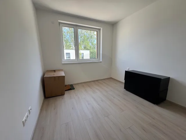Kiadó lakás Győr, Révfalu