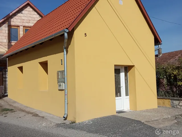 Kiadó kereskedelmi és ipari ingatlan Zalahaláp 39 nm