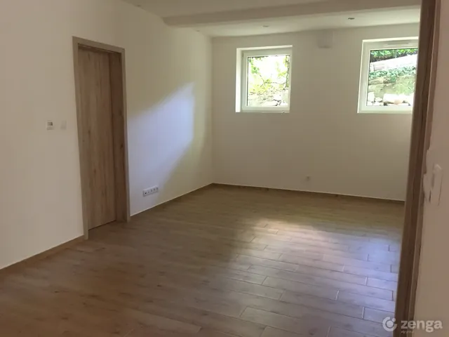 Eladó lakás Budapest II. kerület, Berkenye utca 55 nm