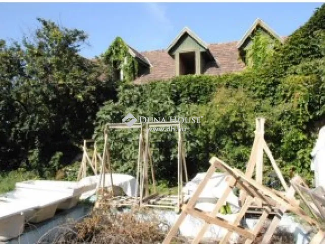 Eladó kereskedelmi és ipari ingatlan Szigetmonostor 635 nm