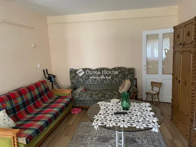 Eladó ház Hódmezővásárhely 192 nm