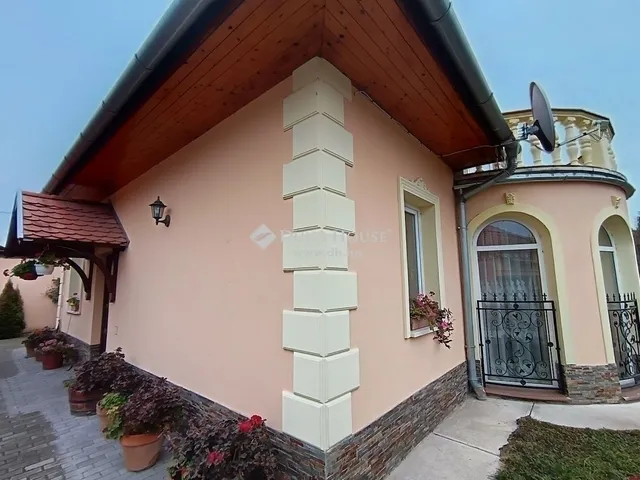 Eladó ház Szeged 114 nm