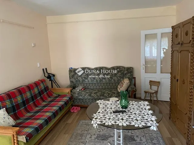 Eladó ház Hódmezővásárhely 192 nm