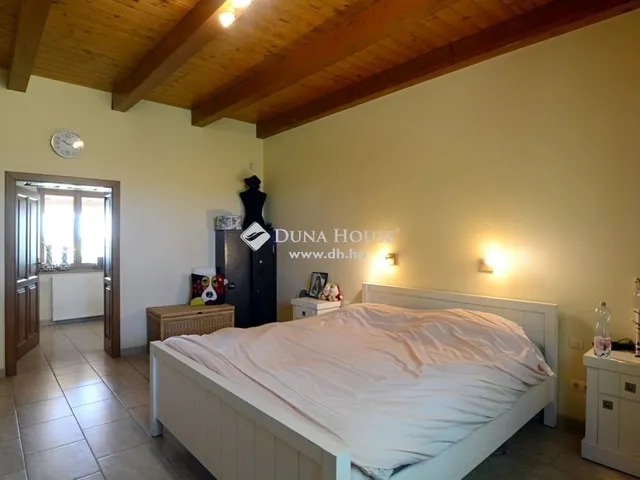 Eladó mezőgazdasági ingatlan Kocsér 157 nm