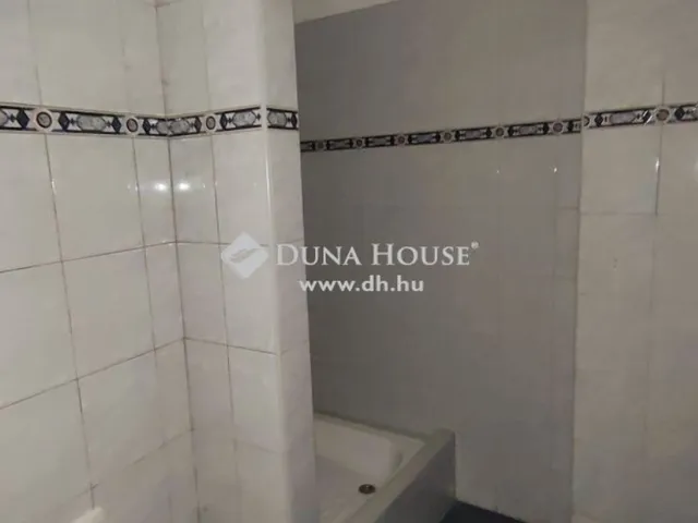 Eladó ház Hódmezővásárhely 179 nm