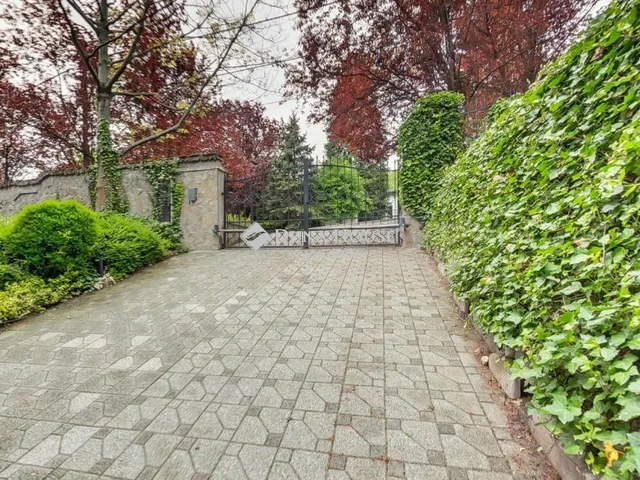 Eladó ház Budapest II. kerület 550 nm