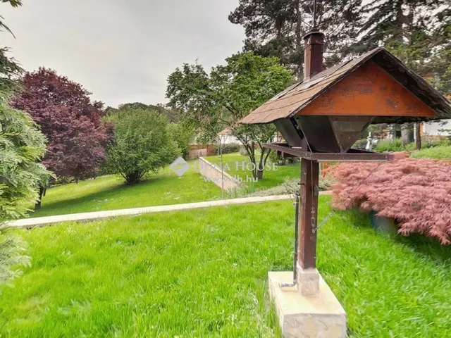 Eladó ház Budapest II. kerület 550 nm