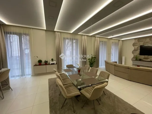 Eladó lakás Szeged 302 nm