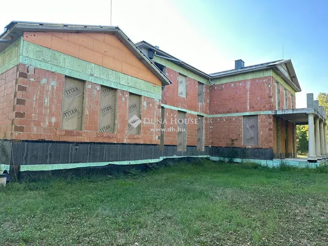 Eladó ház Kecskemét, Belsőnyír 1526 nm