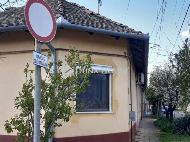Eladó ház Szentes 54 nm
