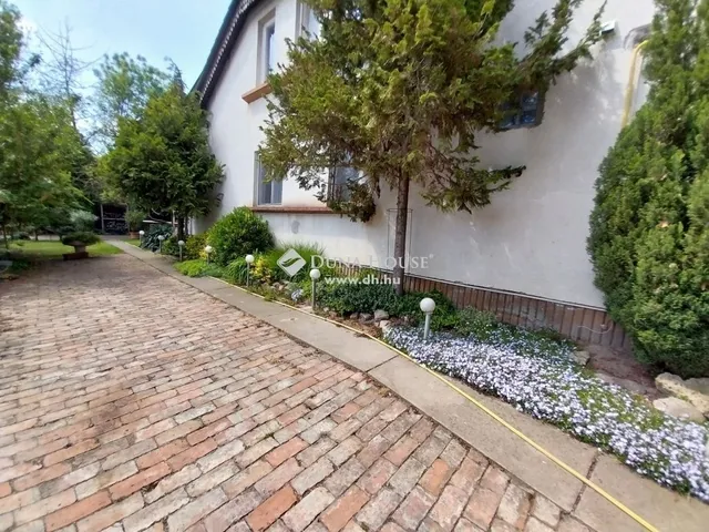 Eladó ház Szeged, Móraváros 135 nm