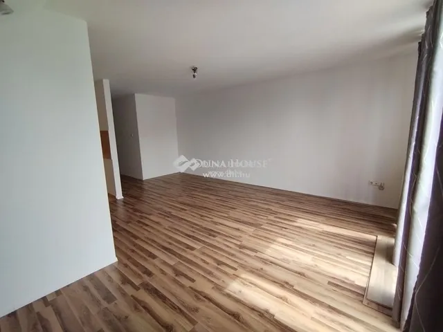 Eladó lakás Szeged 83 nm