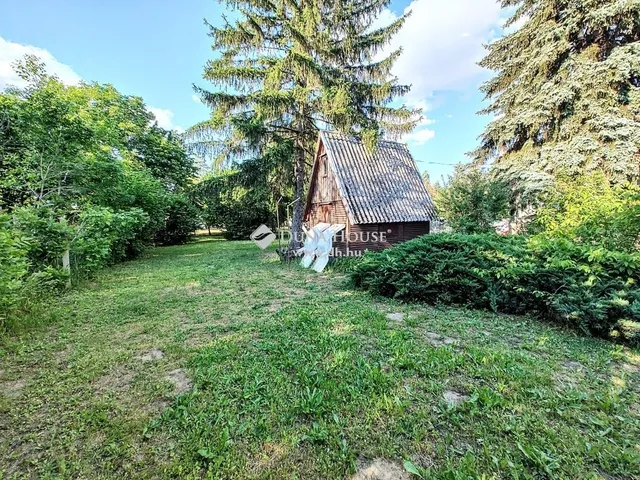 Eladó ház Szeged, Gyálarét 25 nm