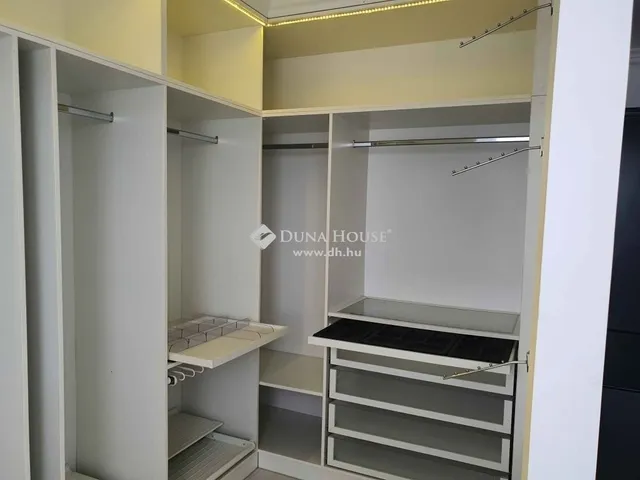 Eladó lakás Szeged, Felsőváros 207 nm