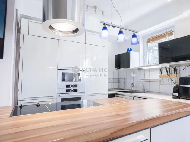 Eladó lakás Szeged, Újszeged 105 nm