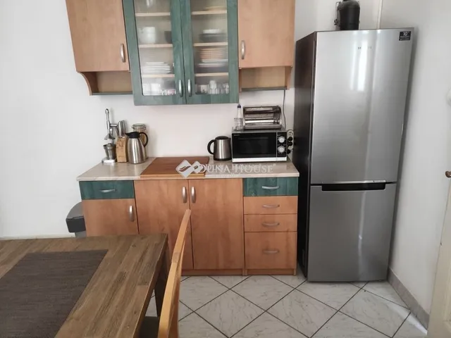 Eladó lakás Szeged 76 nm