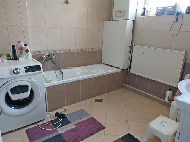 Eladó ház Szeged, Alsóváros 200 nm