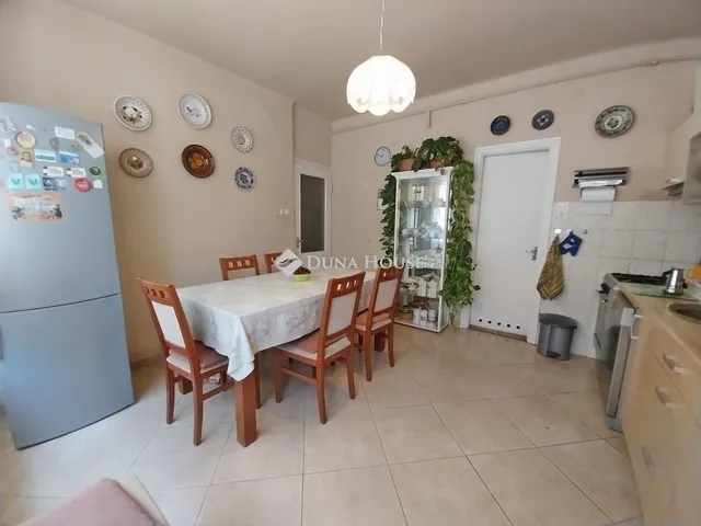 Eladó ház Szeged, Alsóváros 200 nm