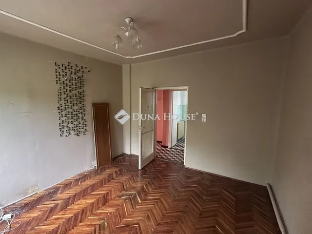 Eladó ház Makó 71 nm