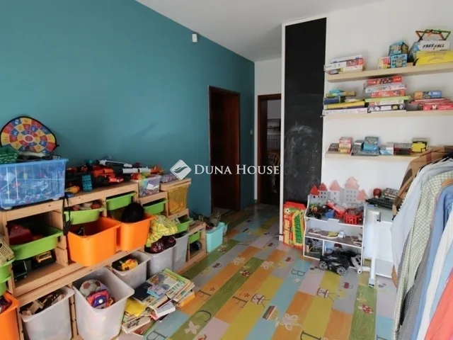 Eladó ház Szeged, Tápé 203 nm