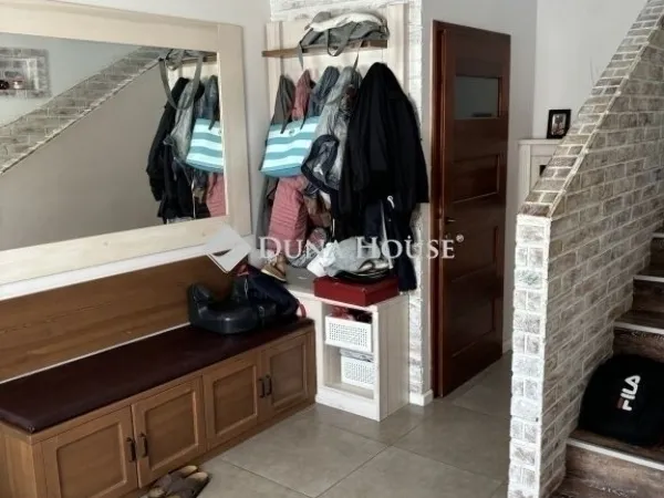 Eladó ház Szeged, Tápé 203 nm