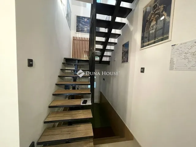 Eladó ház Szeged, Petőfitelep 341 nm