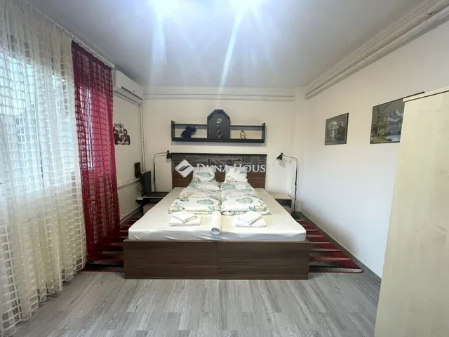 Eladó ház Szeged, Petőfitelep 341 nm