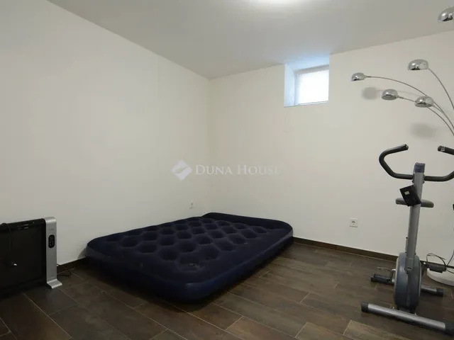 Eladó ház Nagykőrös 400 nm