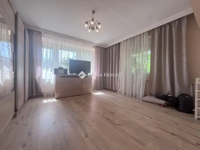 Eladó lakás Szeged 70 nm