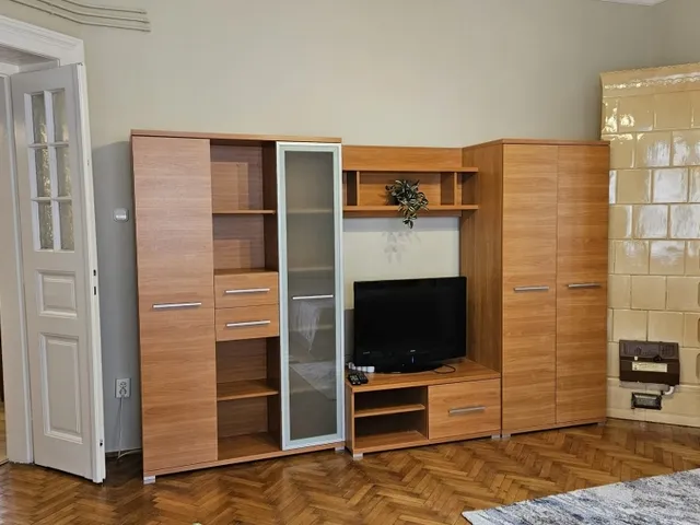 Kiadó lakás Szeged 86 nm