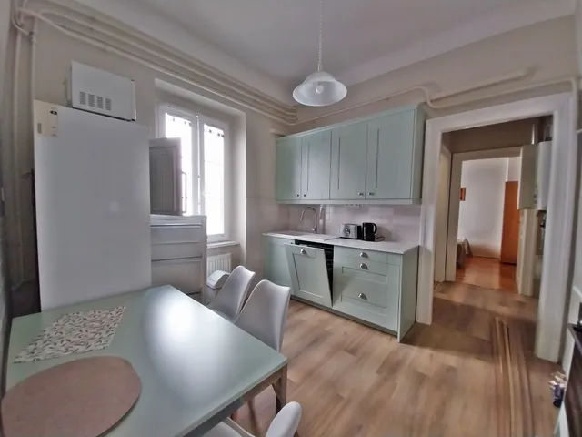 Kiadó lakás Szeged 86 nm