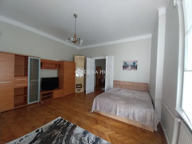 Kiadó lakás Szeged, Alsóváros 86 nm