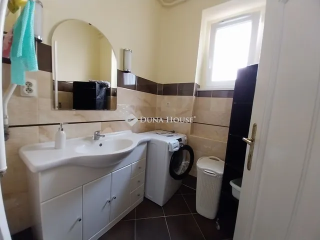 Kiadó lakás Szeged, Alsóváros 86 nm