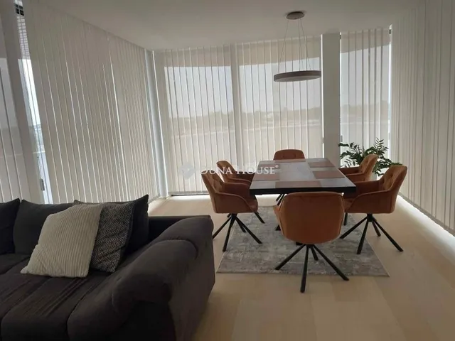 Eladó lakás Szeged, Rókus 195 nm