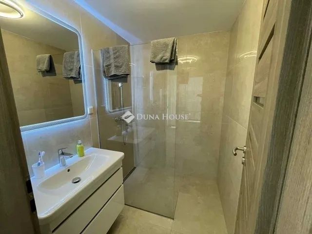 Eladó lakás Szeged, Rókus 195 nm