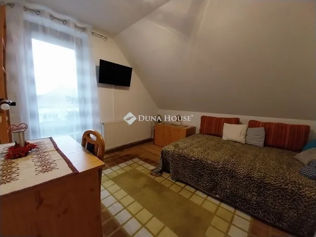 Eladó ház Szeged, Baktó 200 nm