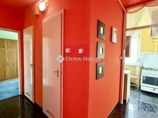 Eladó lakás Szeged 68 nm