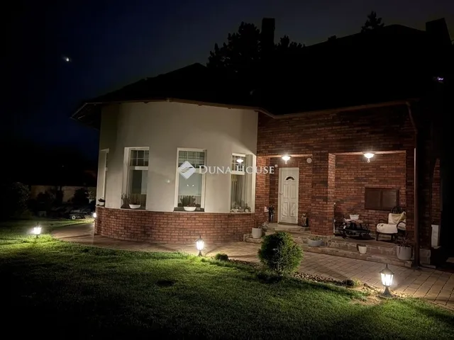 Eladó ház Szatymaz 140 nm