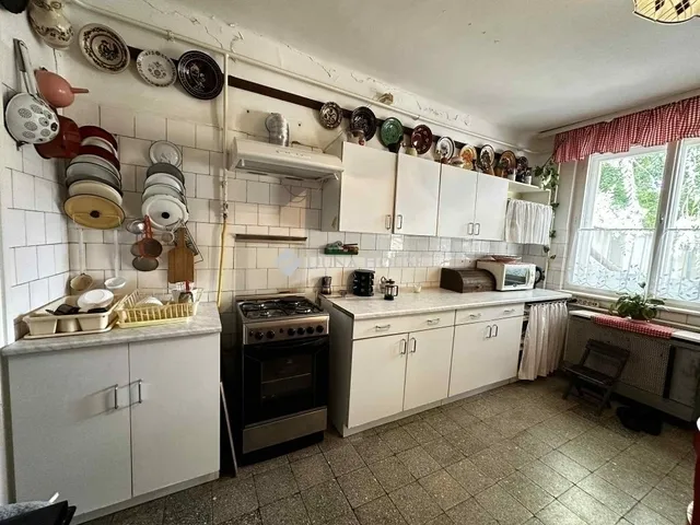 Eladó ház Hódmezővásárhely 173 nm