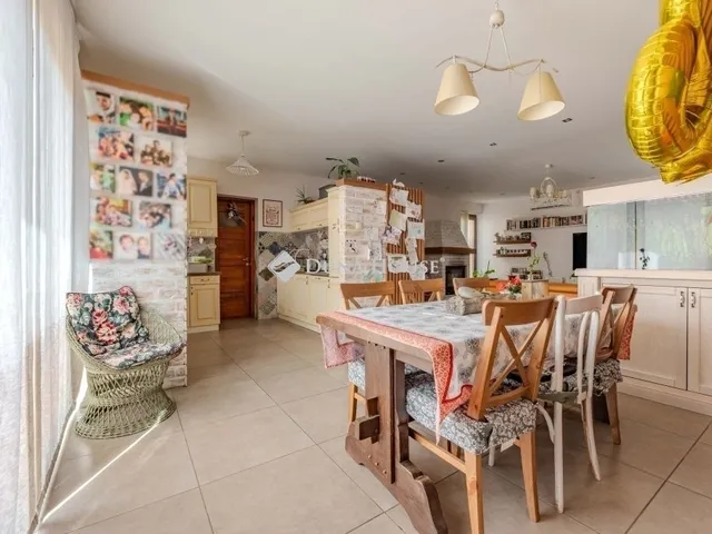 Eladó ház Szeged, Tápé 200 nm