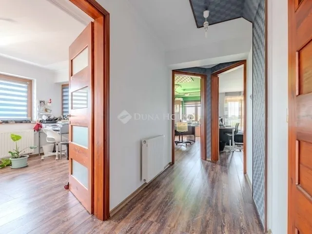 Eladó ház Szeged, Tápé 200 nm