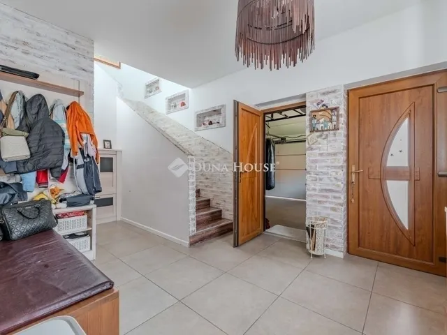 Eladó ház Szeged, Tápé 200 nm