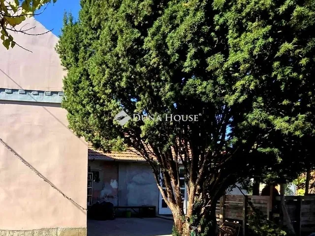 Eladó ház Szeged 97 nm