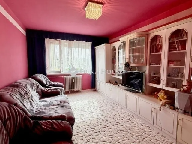 Eladó lakás Szeged 68 nm