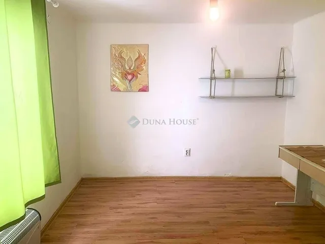 Eladó ház Szeged 42 nm