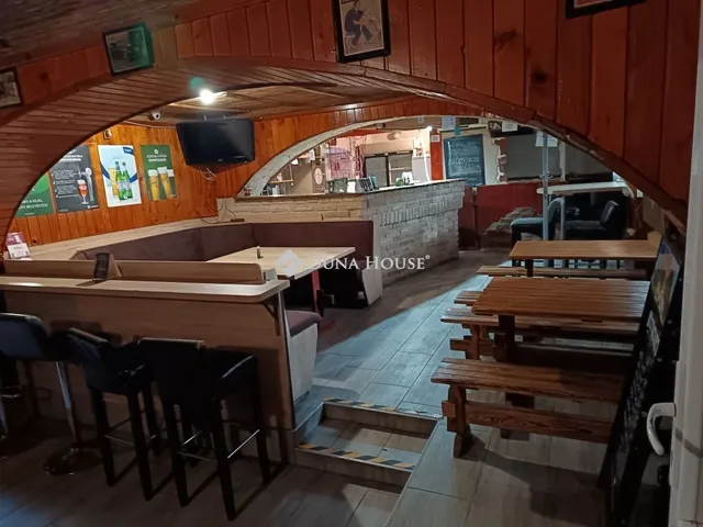 Kiadó kereskedelmi és ipari ingatlan Szeged 78 nm