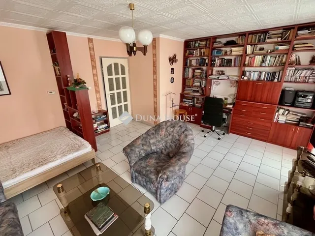 Eladó lakás Szeged 69 nm