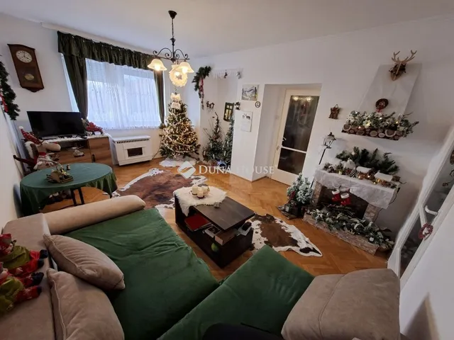 Eladó lakás Algyő 61 nm