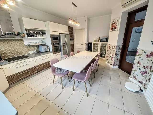 Eladó ház Szeged, Újszeged 186 nm